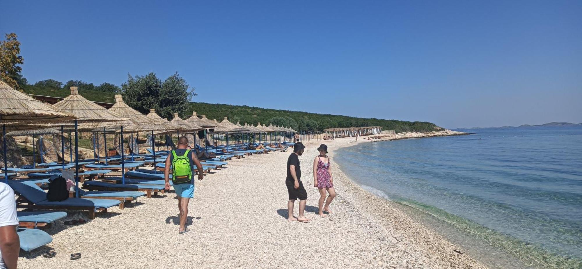 Artemis Beach House Vlore Bagian luar foto