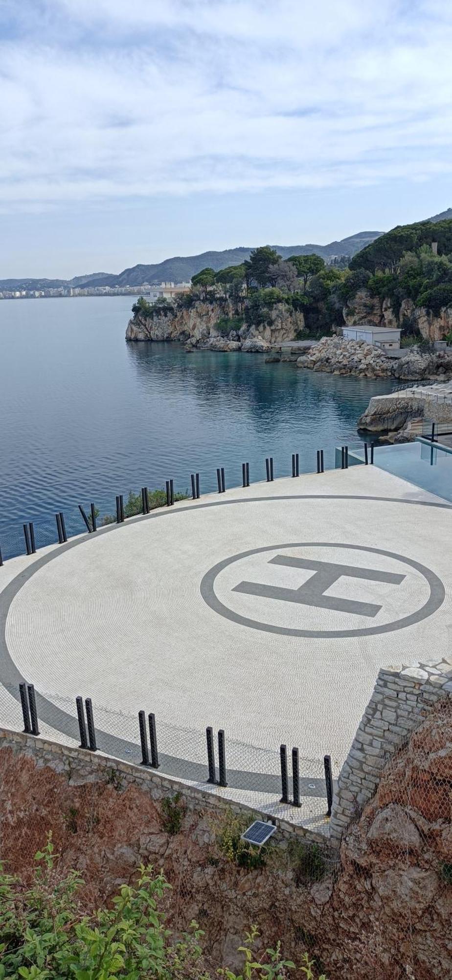 Artemis Beach House Vlore Bagian luar foto