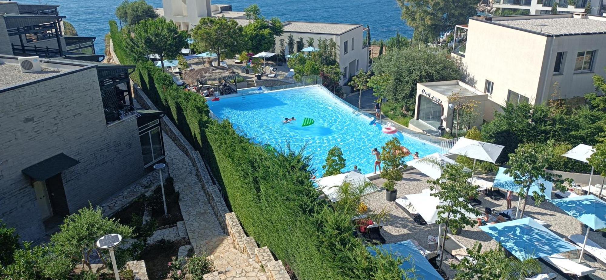 Artemis Beach House Vlore Bagian luar foto