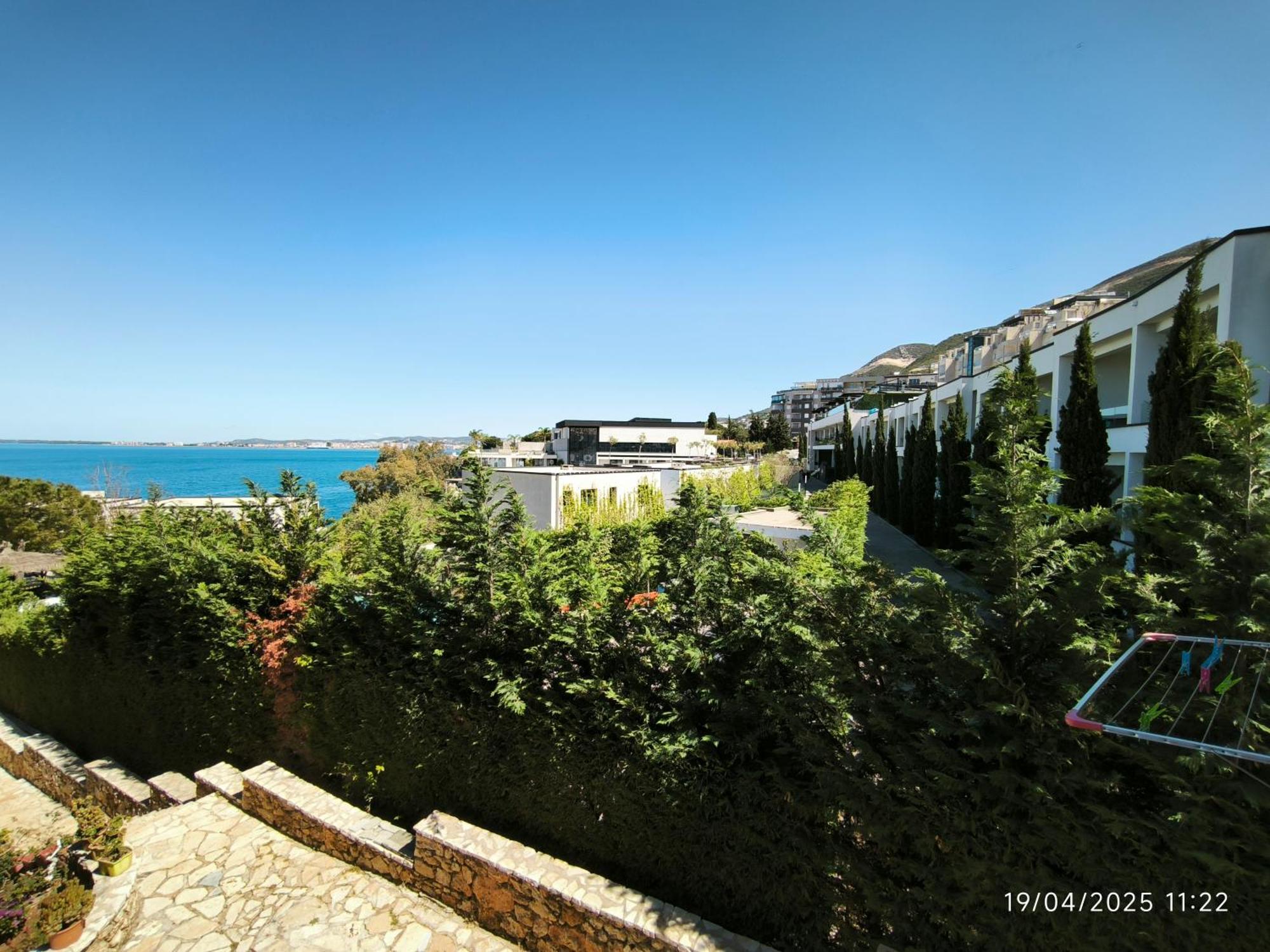 Artemis Beach House Vlore Bagian luar foto